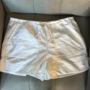 lululemon athletica Men's Cream Flat Front Shorts